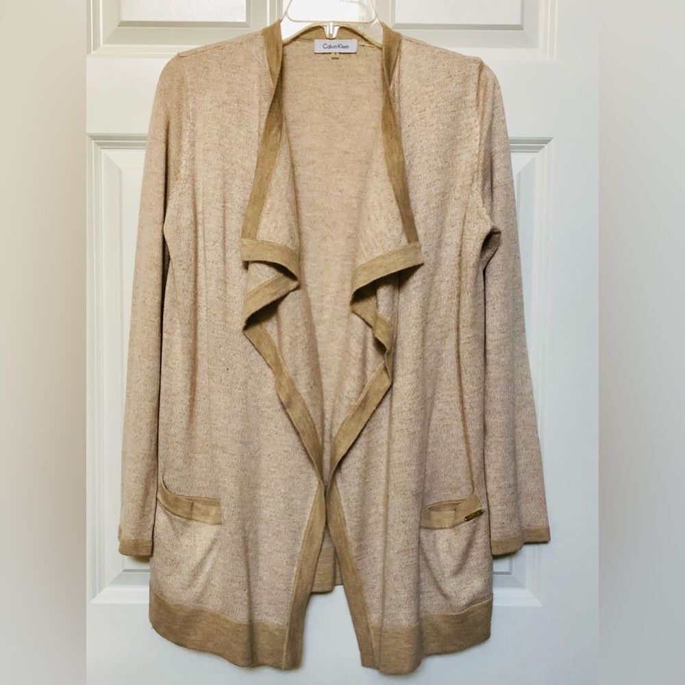 CALVIN KLEIN SWEATER KINT BEIGE CARDIGAN SIZE S TWO POCKETS IN FRONT LIGHTWEIGH